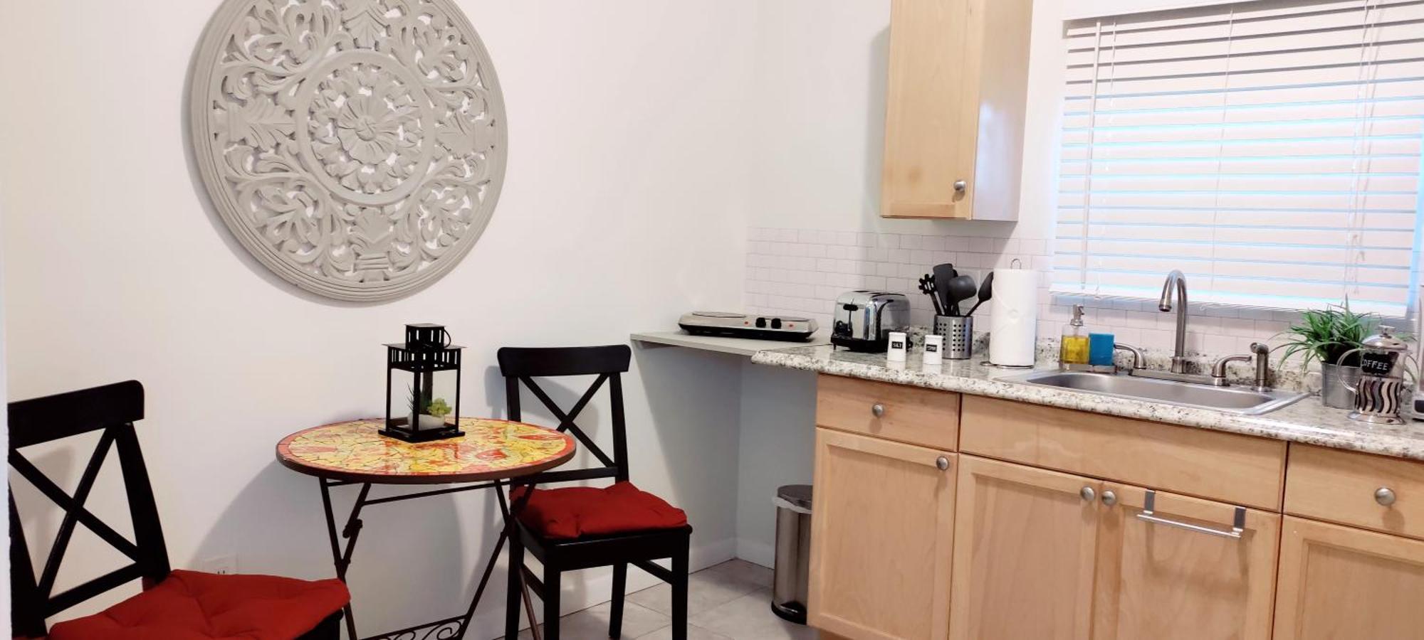 Loft Close To Downtown, Raymond James Stadium, Airport And Many More Places Tampa Exterior photo